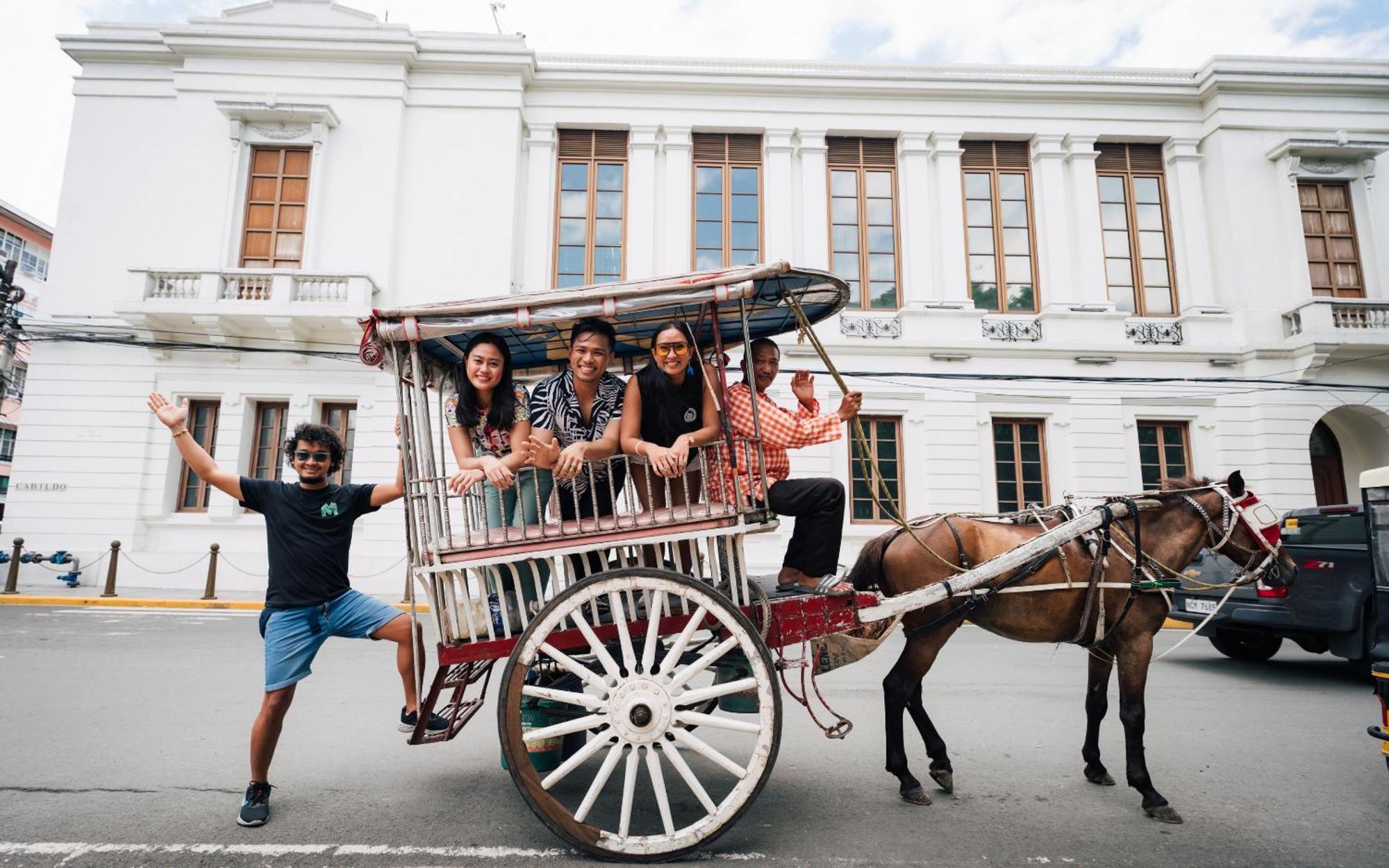 Mad Monkey Manila Pansiyon Makati City Dış mekan fotoğraf