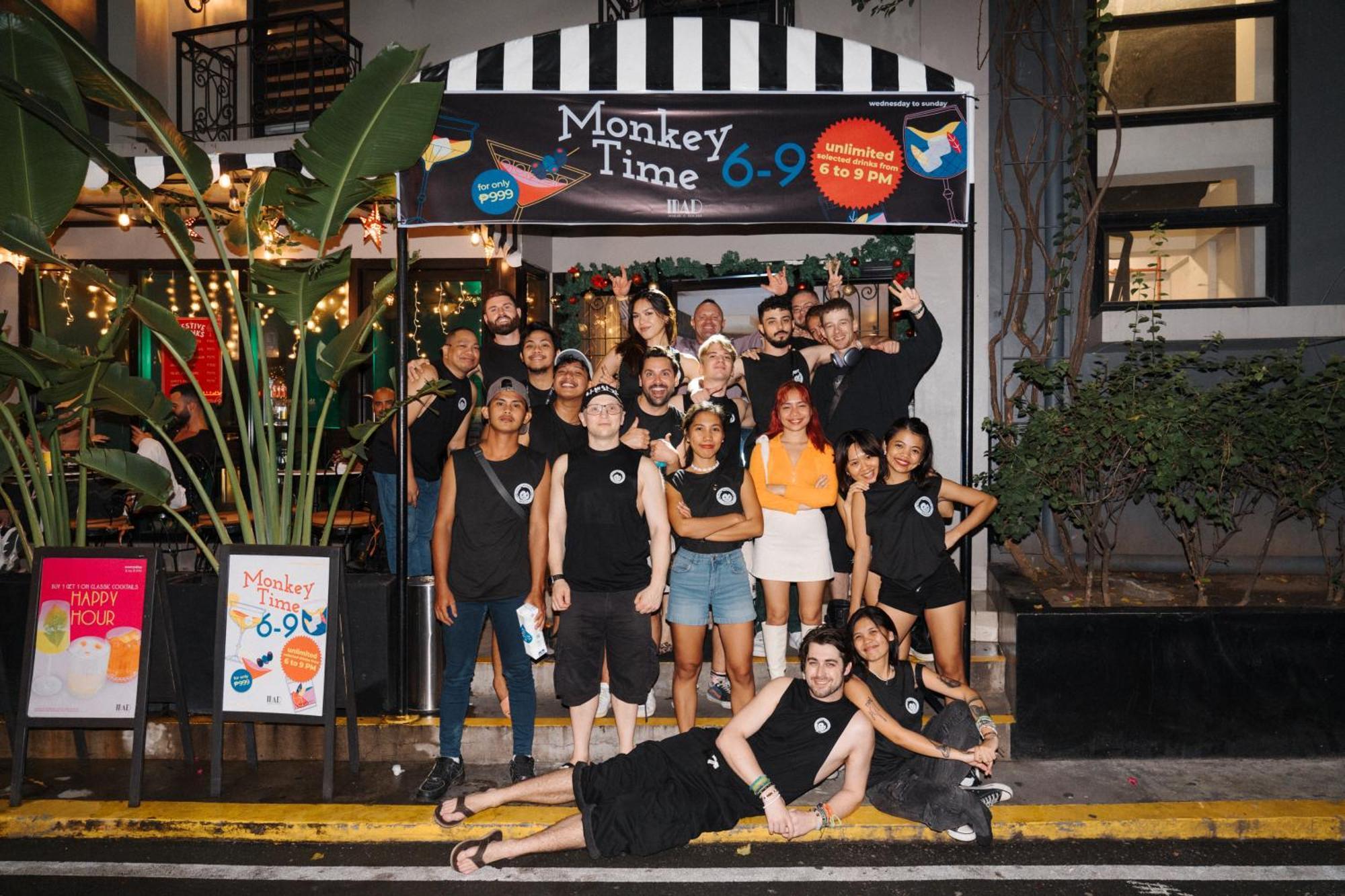 Mad Monkey Manila Pansiyon Makati City Dış mekan fotoğraf